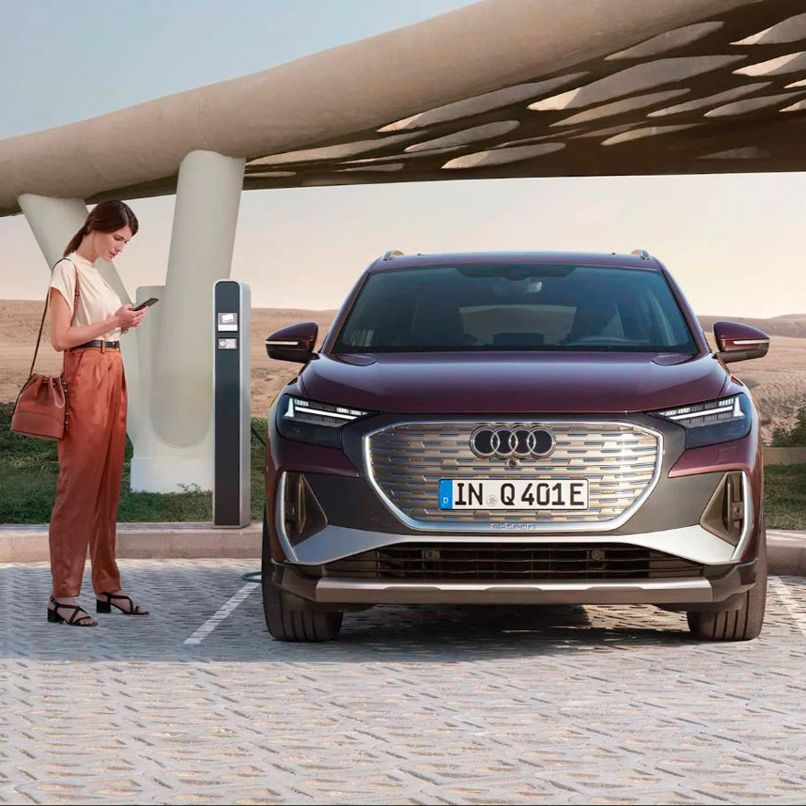 Audi-Q4-e-tron-mirar-hacia-delante Audi-Q4-e-tron-mirar-hacia-delante
